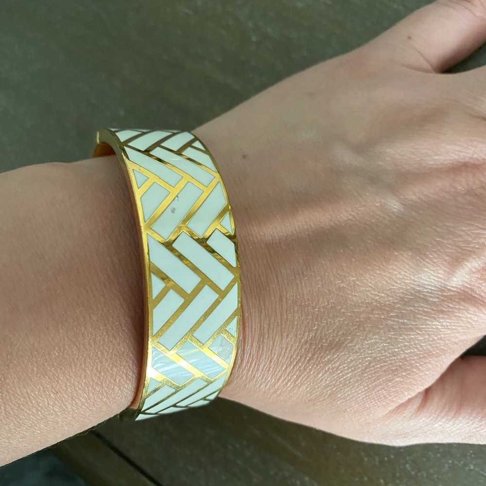 Kate Spade white and gold bracelet